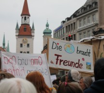 Fridays for future – buntkicktgut demonstriert mit! Fridays for future – buntkicktgut demonstriert mit!