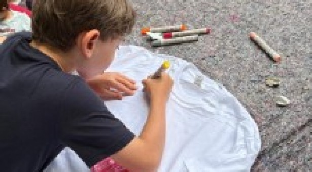 Kunst und Kicken – buntkicktgut bei der Glockenbach-Biennale Kunst und Kicken – buntkicktgut bei der Glockenbach-Biennale