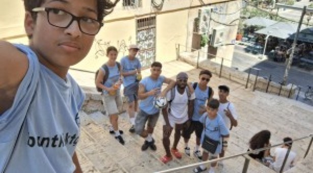 Einfach heiß! Sommercamp in Frankreich Einfach heiß! Sommercamp in Frankreich