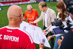 Spendenscheck_260817_TeamDay_FN__B1_6858
