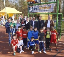 99 + eins = buntkicktgut 99 + eins = buntkicktgut